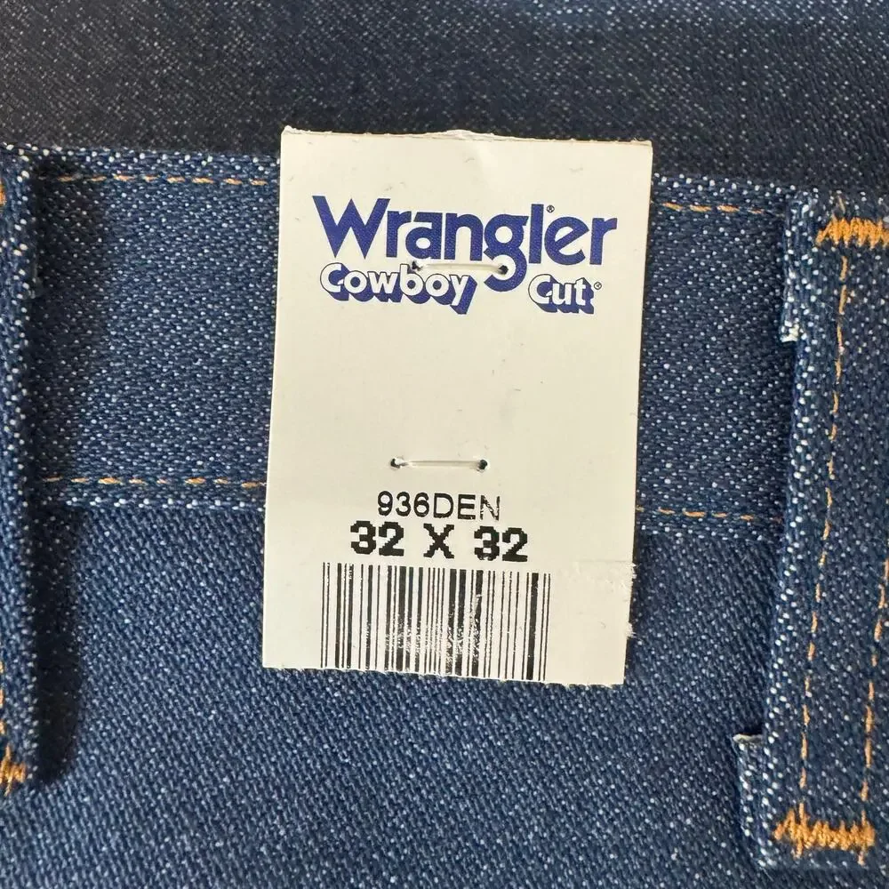 NWT WRANGLER COWBOY CUT RIGID SLIM FIT JEAN